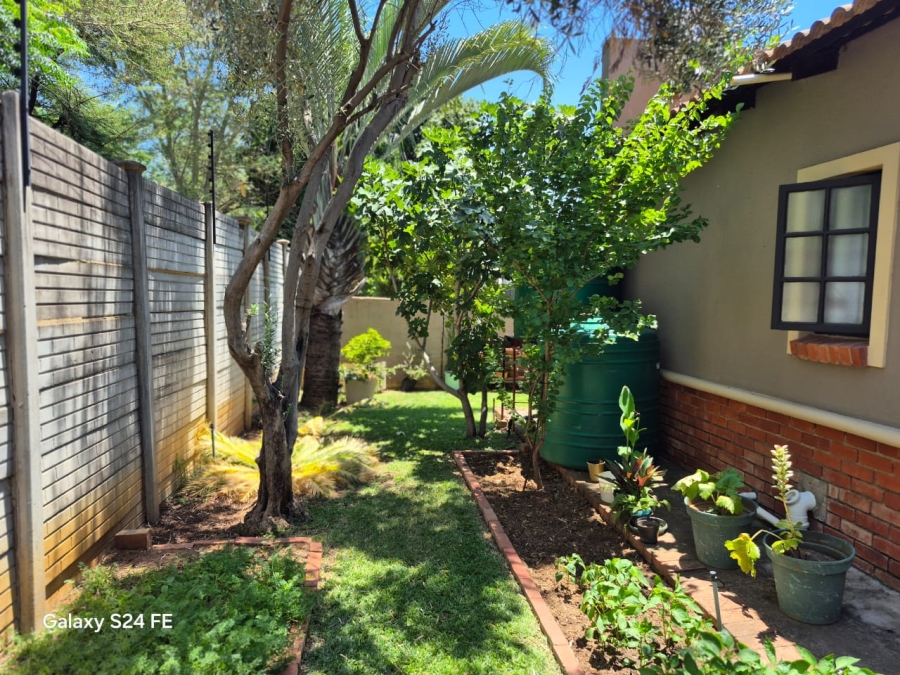 3 Bedroom Property for Sale in Waterval East North West